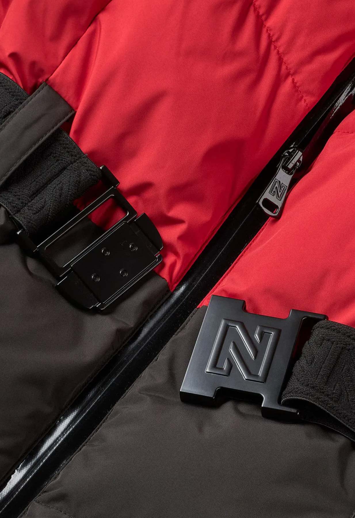 Nikkie Nateland Colour Block Ski Jacket in Red