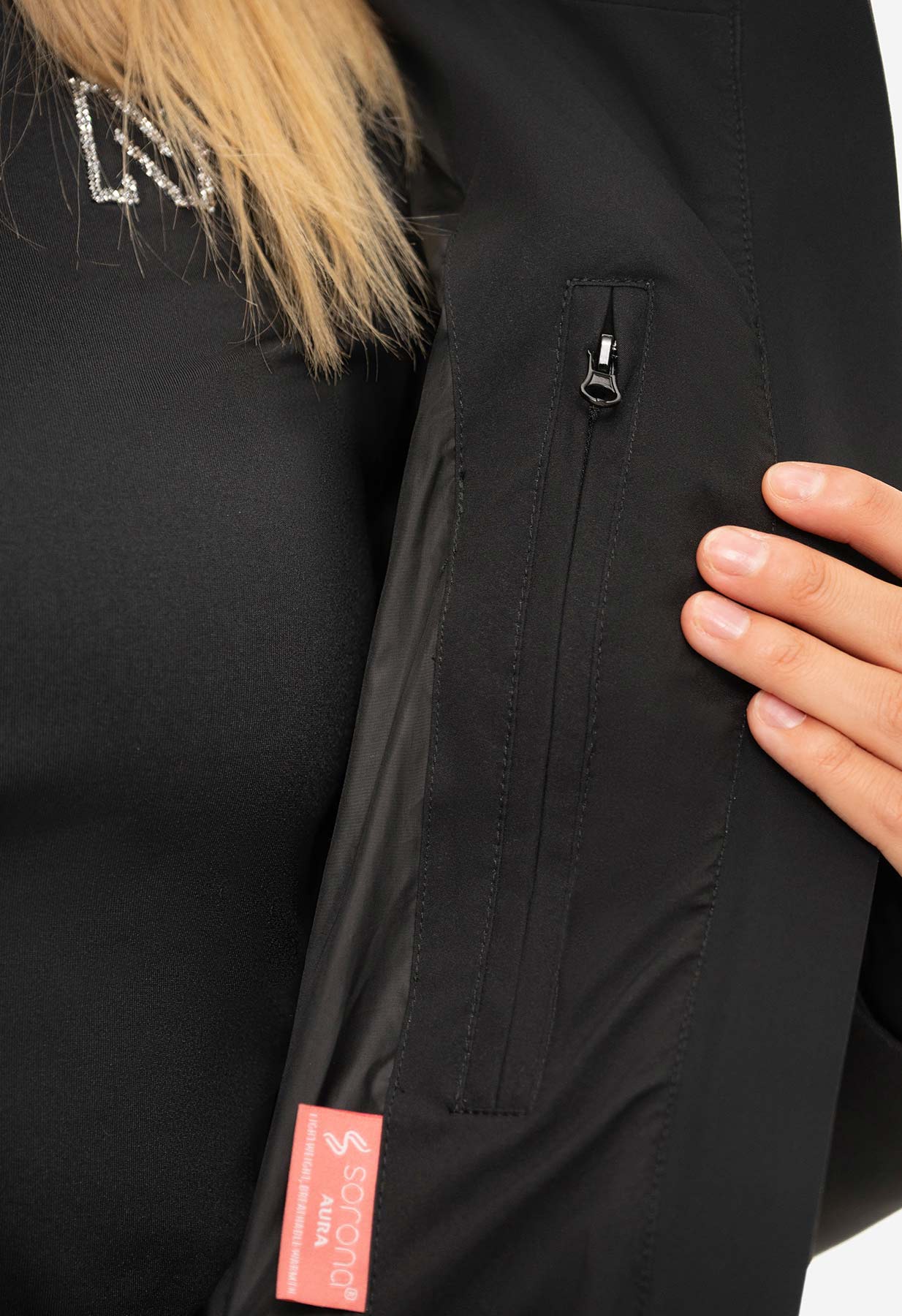 Nikkie Gumeko Ski Jacket in Black