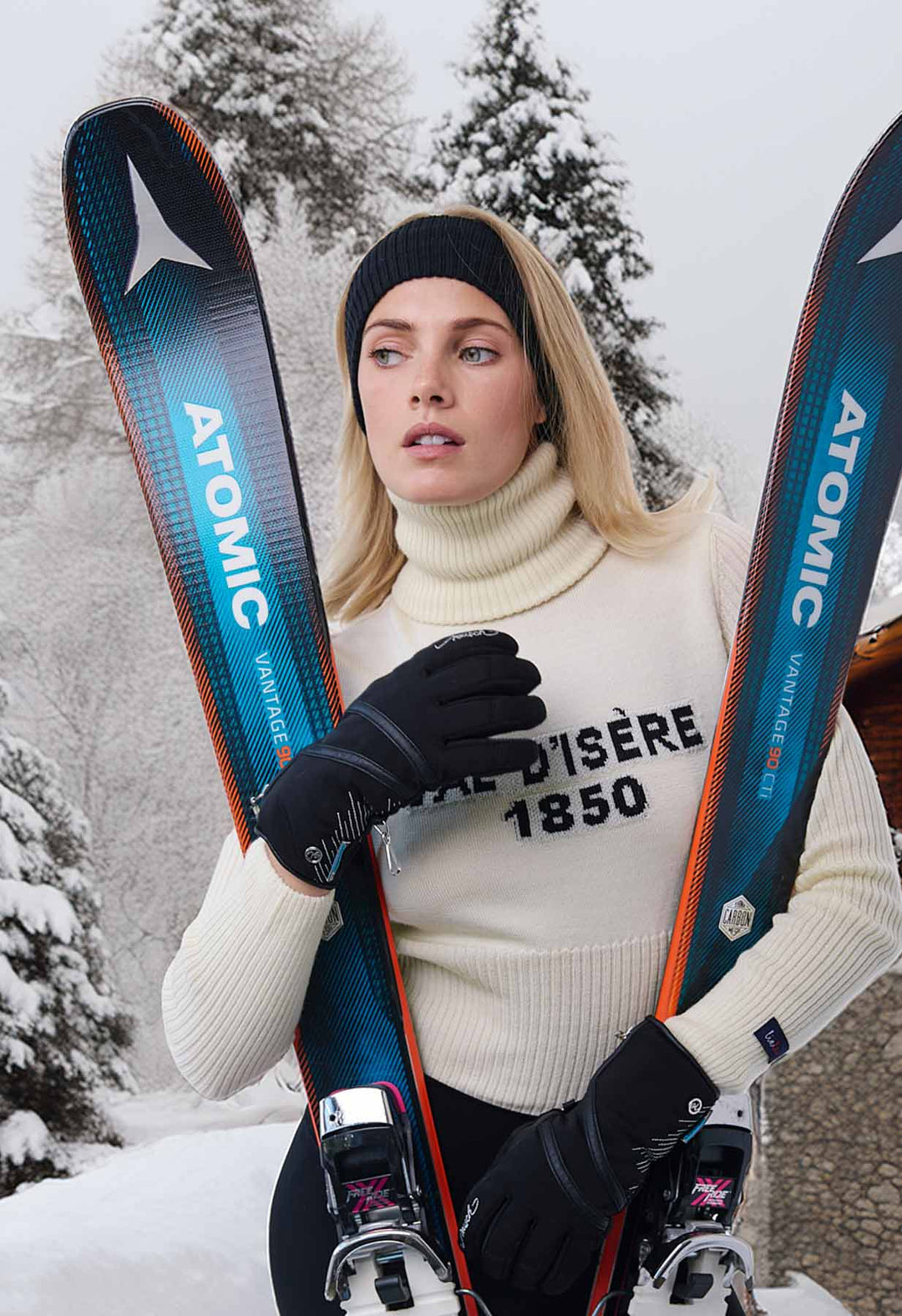 Linla Val D'Isère White Jumper | Luxury Merino Wool Knitwear