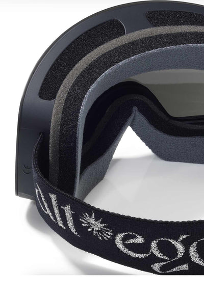 Alt*ego Runway Ski Goggle in Silver Shimmer